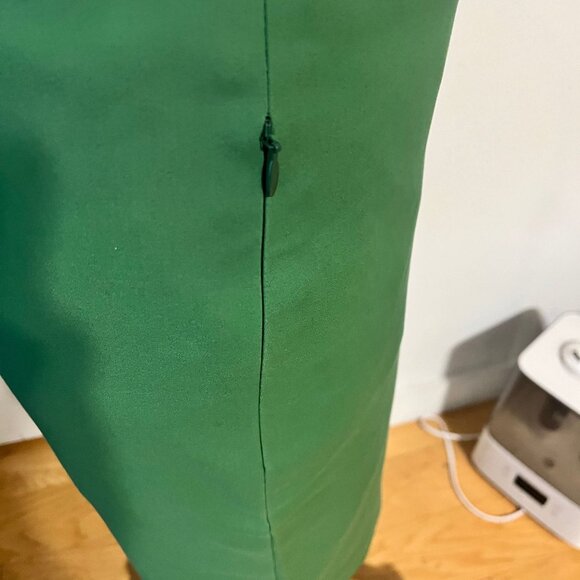 AKRIS for Bergdorf Goodman Green Pencil Skirt Size 4 - Picture 4 of 7